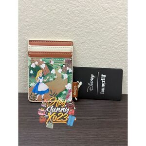 Loungefly Disney Alice In Wonderland Flower Walkway Vertical Cardholder